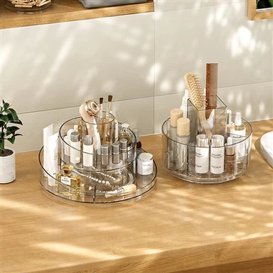 Vrtljiva škatla za shranjevanje kozmetike